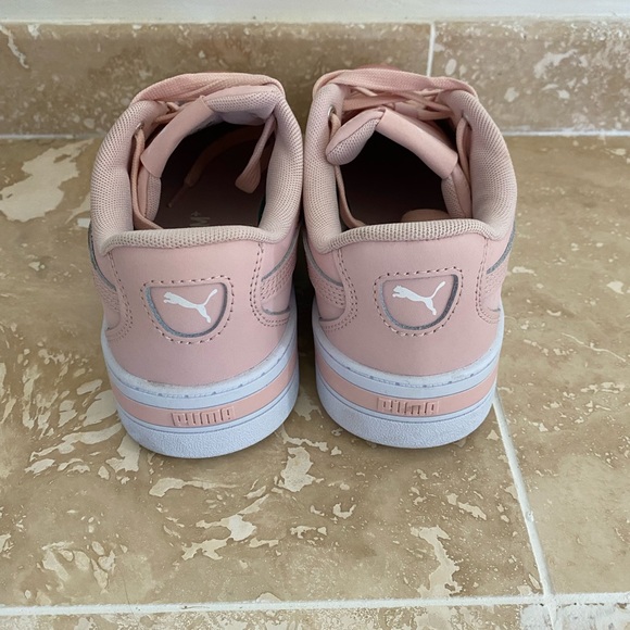 Pink Puma Shoes Size 6 - Picture 3 of 7